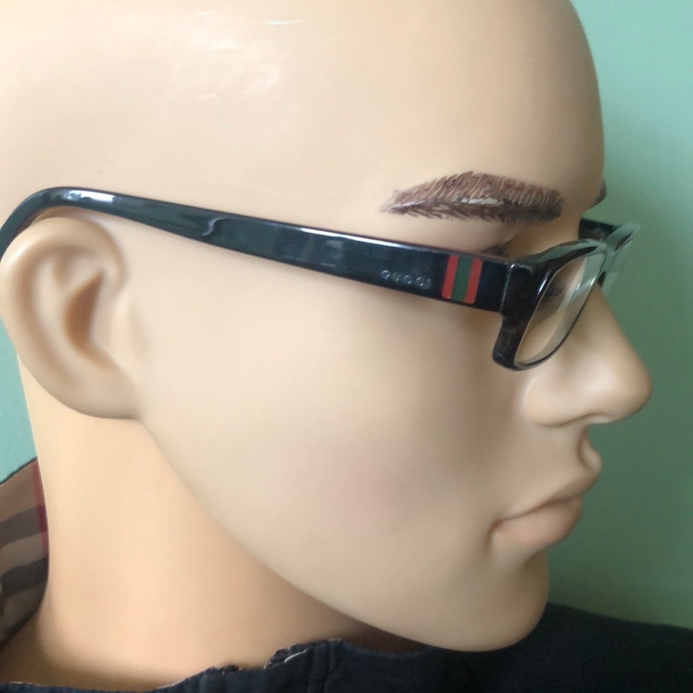 Gucci Green and Red Stylish Glasses